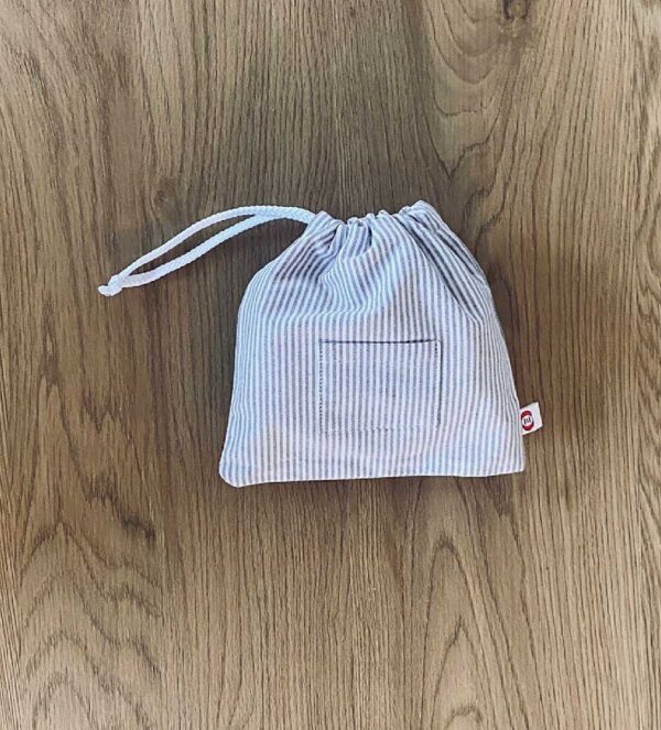 Coffret Naissance Robe LILY Blanc et bordeaux rayé - 6 mois – Image 5
